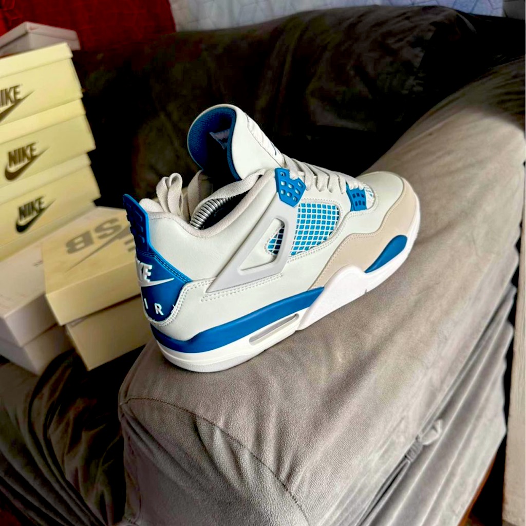 Nike Air Jordan Retro 4 Military Blue